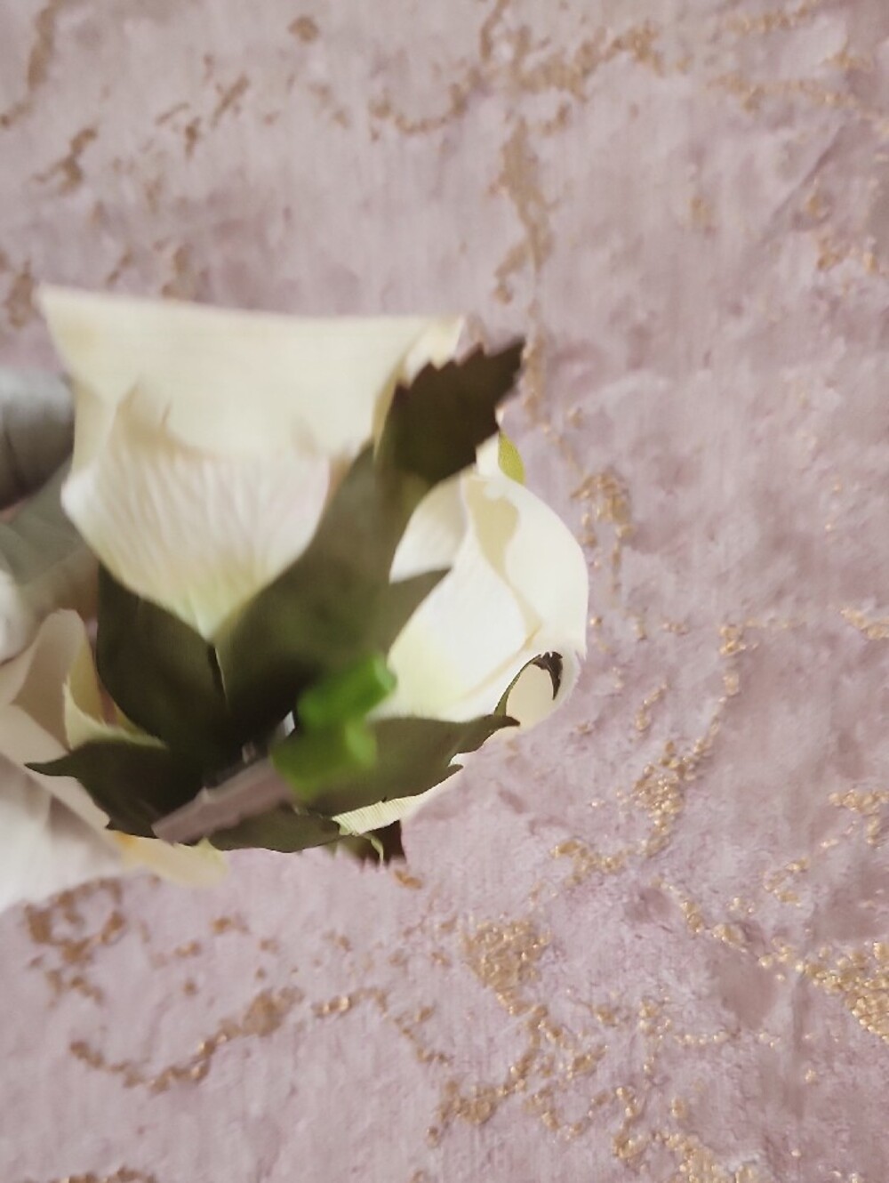 HAIR CLIP | Ivory Artificial Rose Hair Clip - Picture 5 of 15